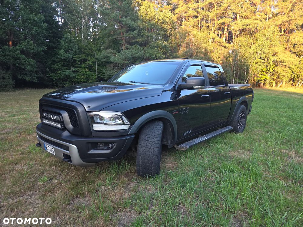 Dodge RAM 5.7 4x4 - 3