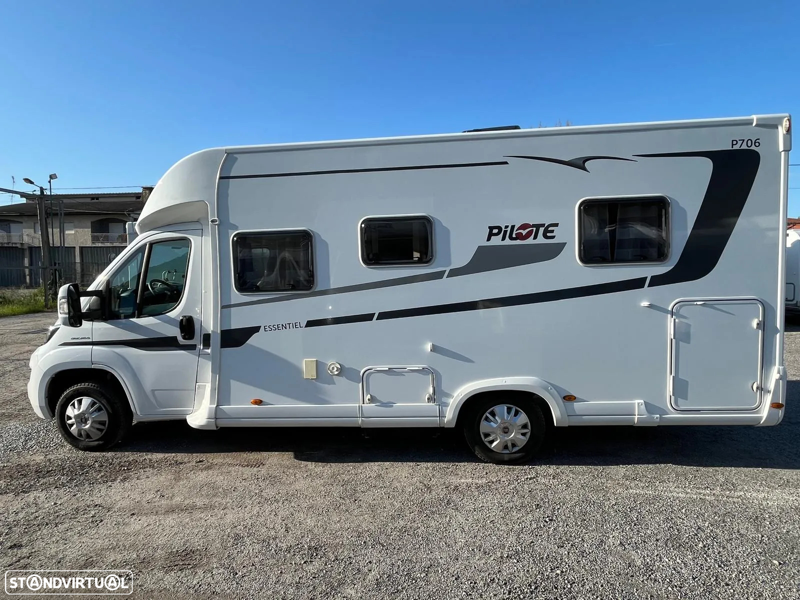 Pilote Essential 706 - 8