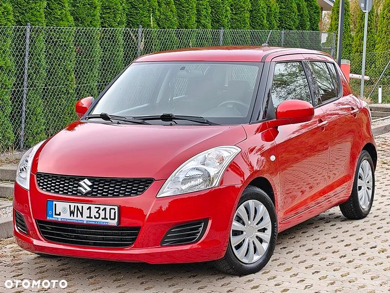 Suzuki Swift 2012 photo 2