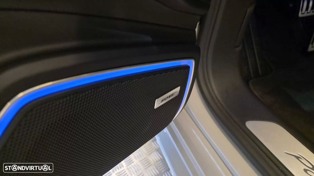 Porsche Panamera Sport Turismo 4S E-Hybrid - 41