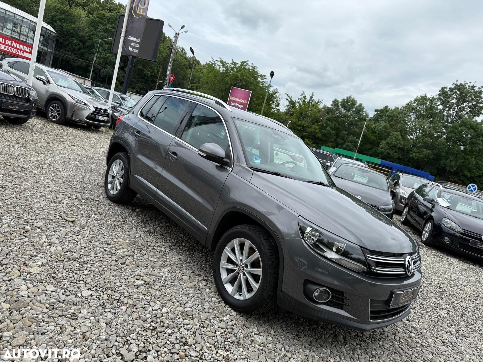 Volkswagen Tiguan 1.4 TSI BlueMotion Technology Sport & Style - 2
