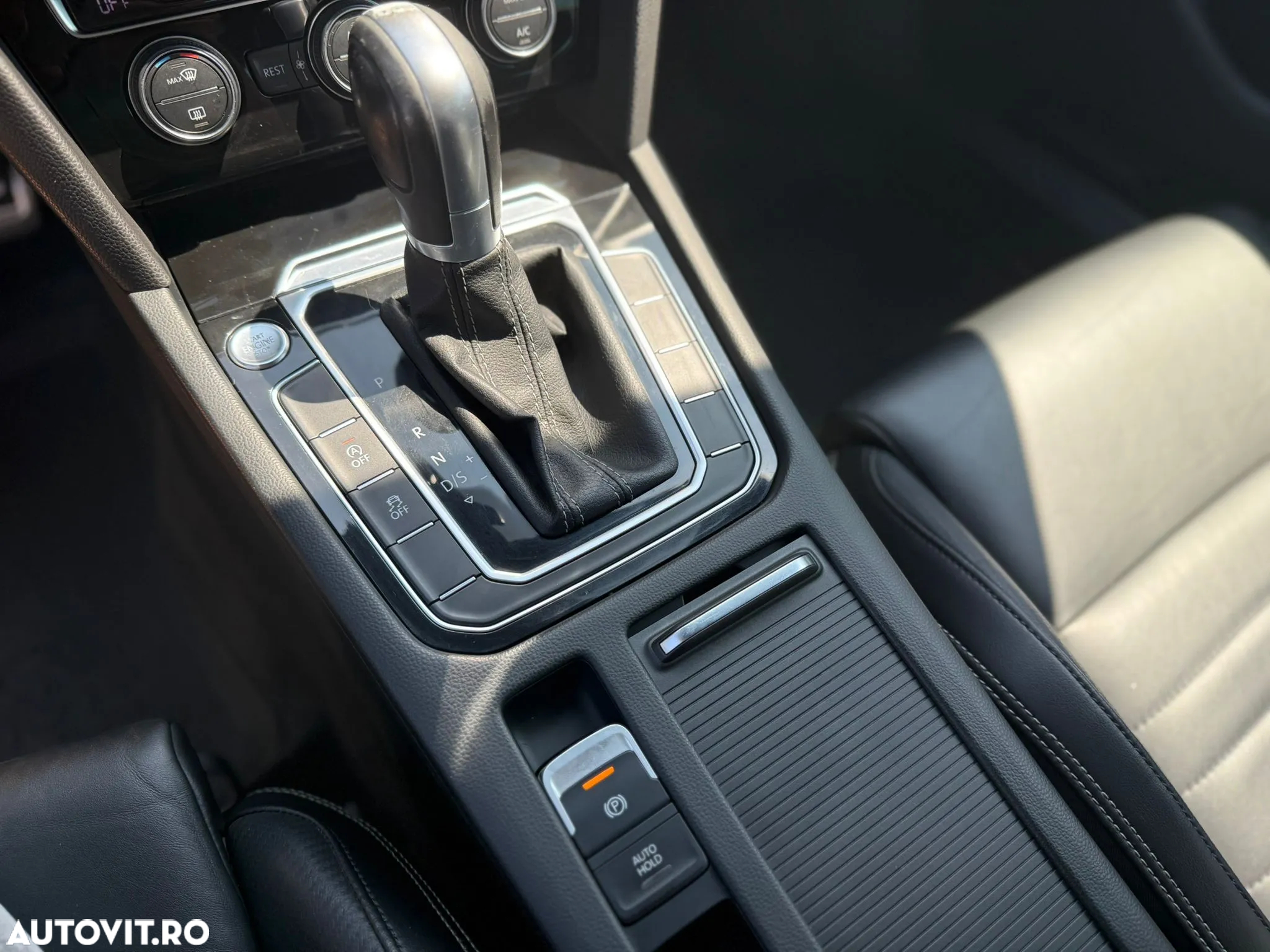 Volkswagen Passat 2.0 TDI DSG R Executive - 10