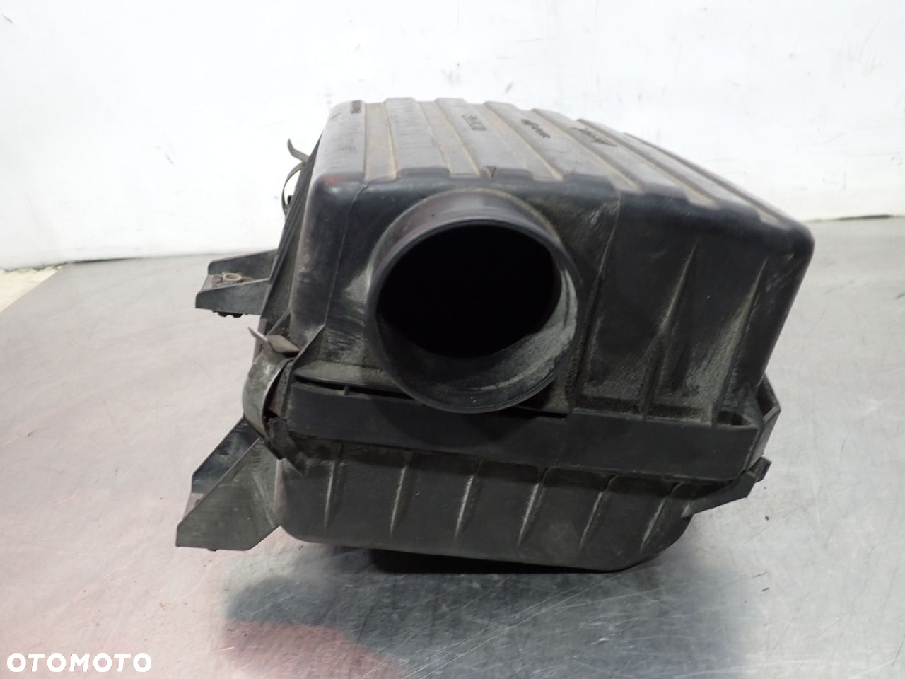 OBUDOWA FILTRA POWIETRZA SUZUKI GRAND VITARA I LIFT 68D-A01 - 3