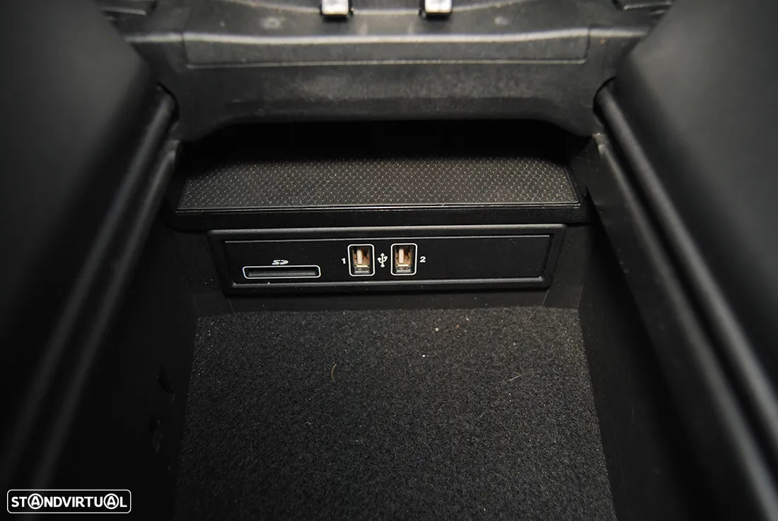 Mercedes-Benz C 220 d Avantgarde Aut. - 33