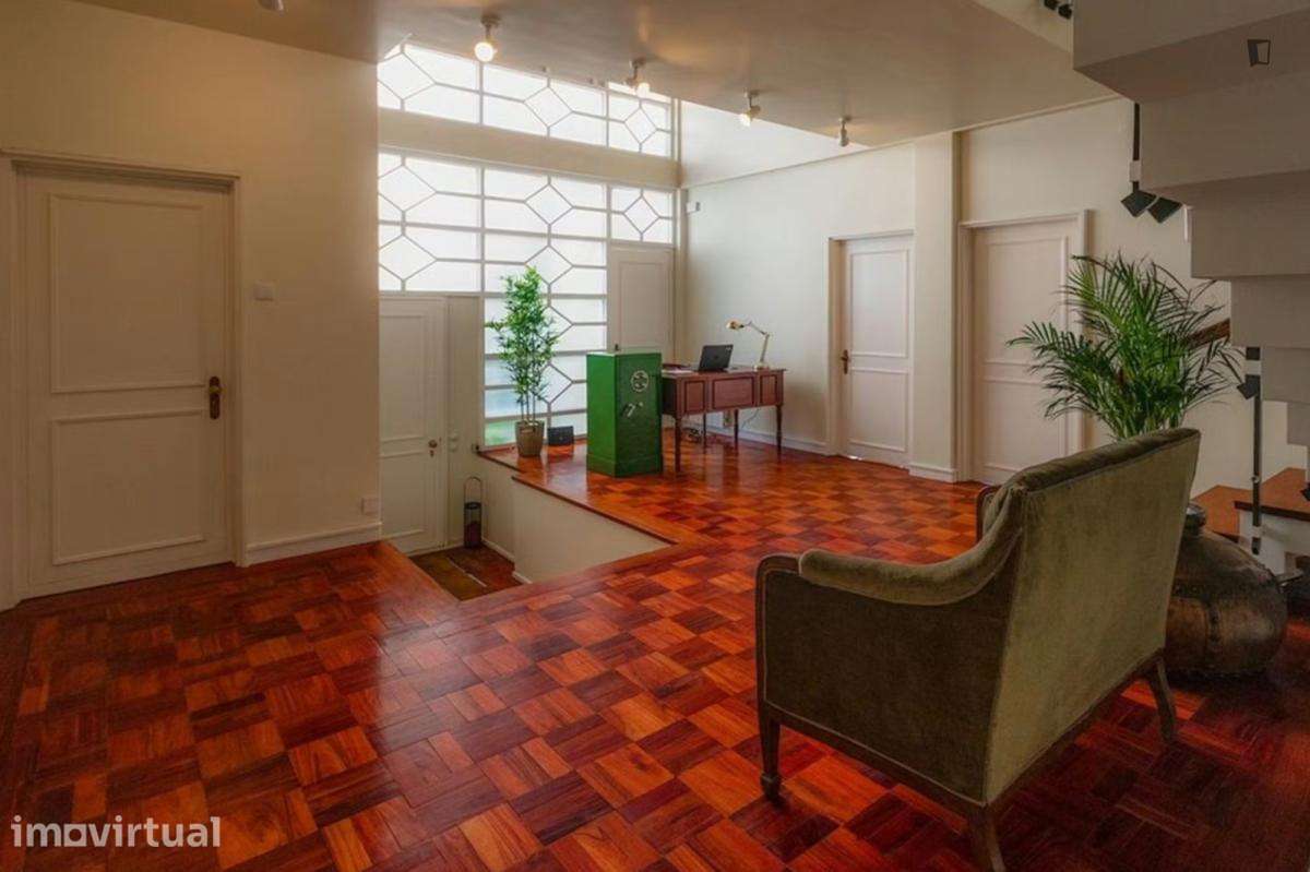 Quarto - localizado em Cedofeita Porto - Grande imagem: 4/8