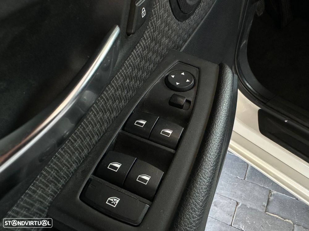 BMW 216 Active Tourer d Advantage - 15