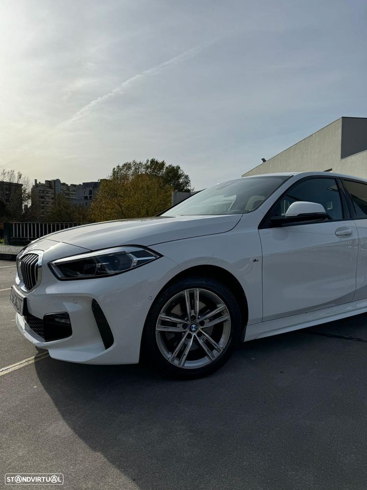 BMW 116 d Pack Desportivo M - 5