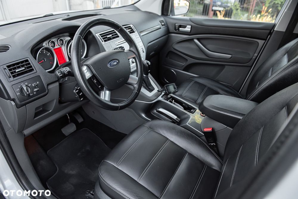 Ford Kuga 2.5 4x4 White Magic - 15
