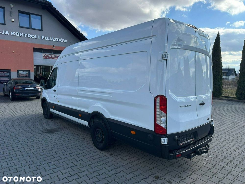 Ford Transit - 4