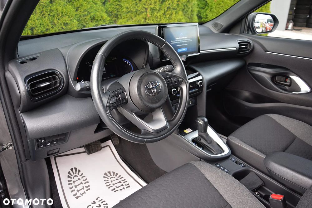 Toyota Yaris Cross - 10