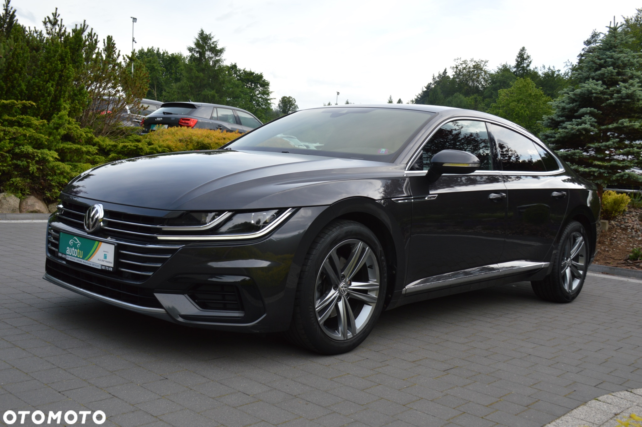 Volkswagen Arteon 2.0 TDI R-Line DSG - 2