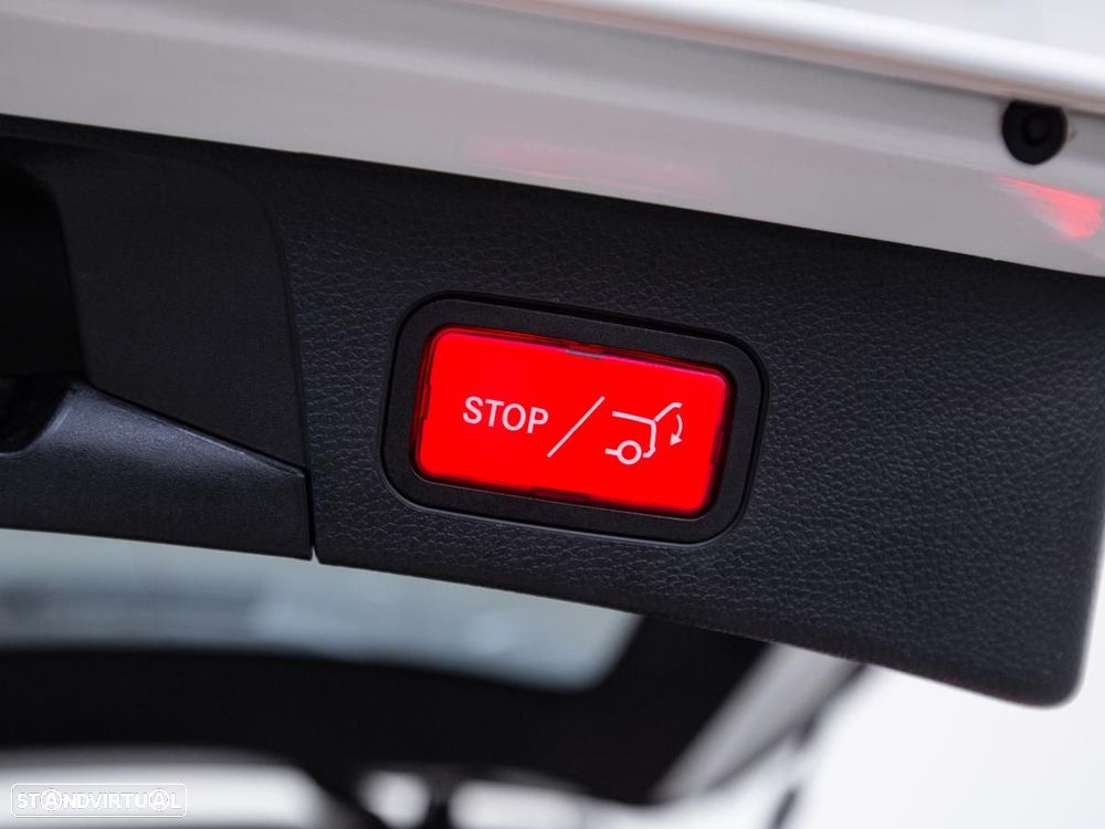 Mercedes-Benz C 250 d Station 9G-TRONIC AMG Line - 15
