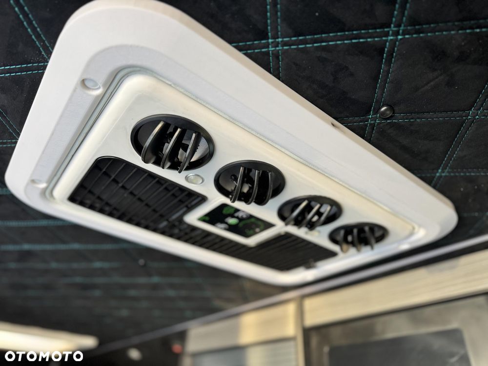 Mercedes-Benz Sprinter - 18