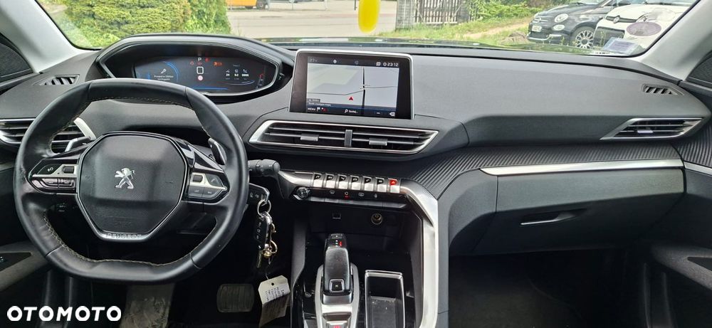 Peugeot 3008 1.2 PureTech Allure S&S EAT6 - 9