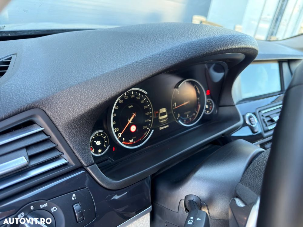BMW Seria 5 520d Aut. - 20