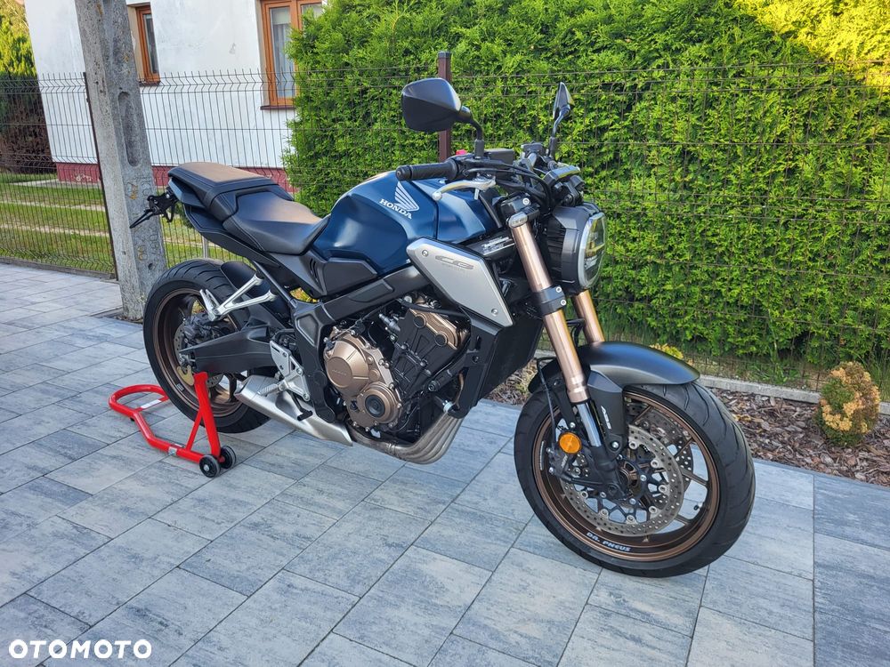 Honda CB - 6