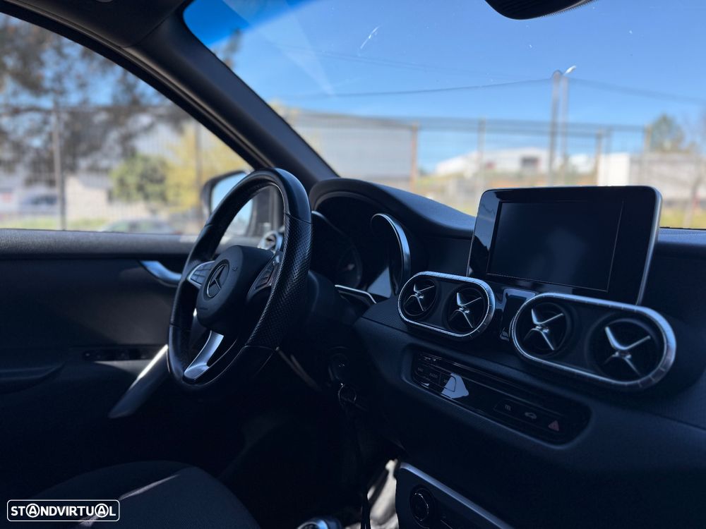 Mercedes-Benz X 250 d Power 4-Matic - 12