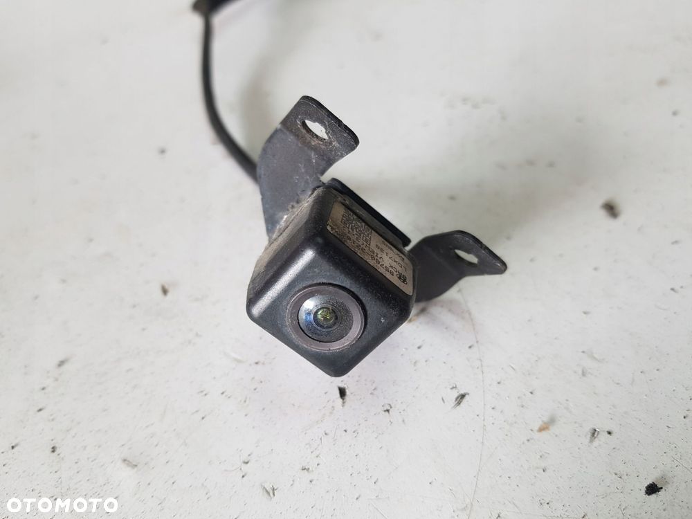 HYUNDAI I40 11-14r KAMERA COFANIA TYŁ 95760-3Z102 - 2