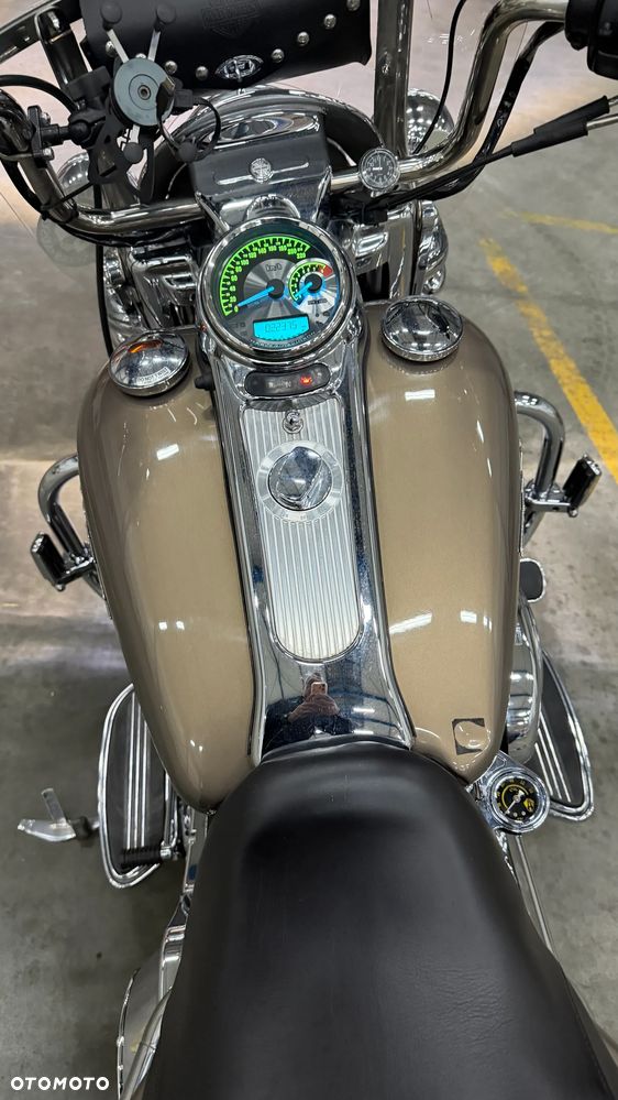 Harley-Davidson Touring Road King - 7