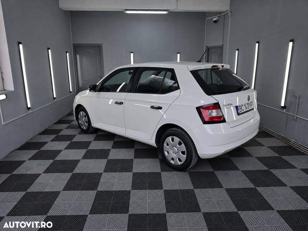 Skoda Fabia 1.0 MPI Avantaj - 5