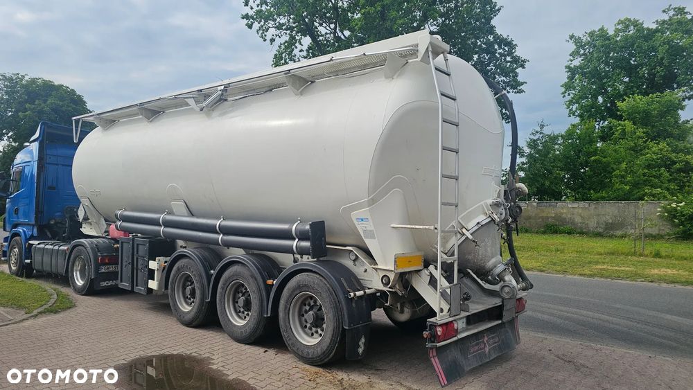 Spitzer SK27 - 2