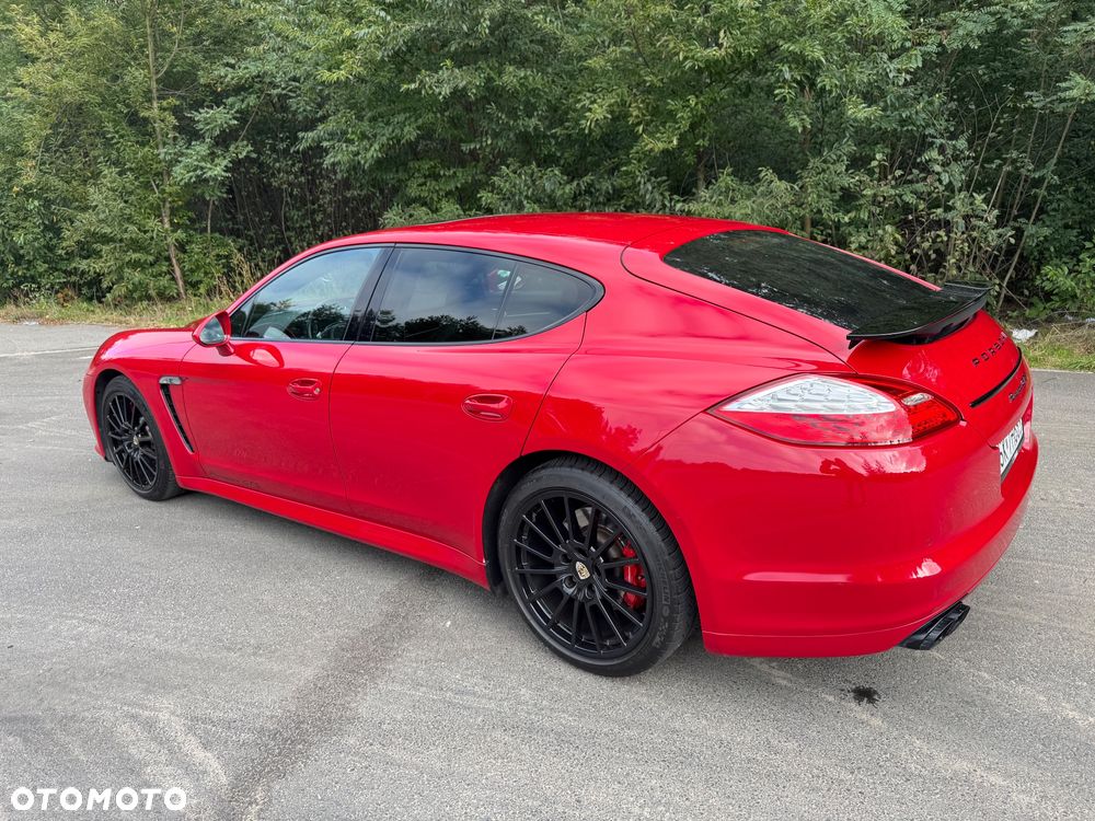 Porsche Panamera GTS - 2