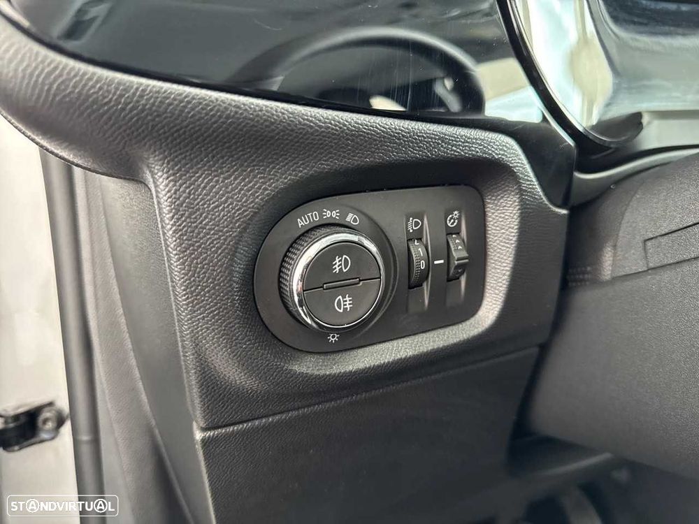 Opel Corsa 1.2 T Edition - 16