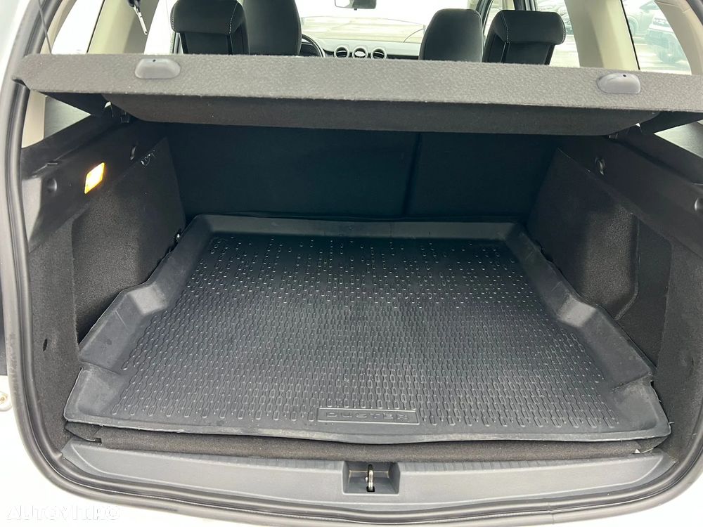 Dacia Duster 1.5 Blue dCi 4WD Comfort - 9