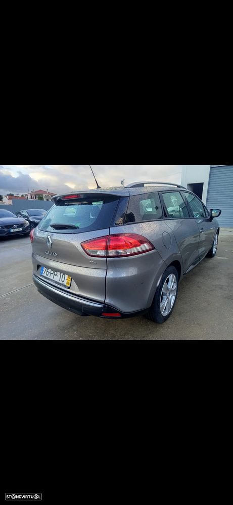 Renault Clio Sport Tourer 0.9 TCE - 8