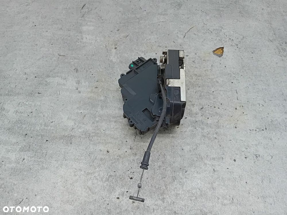 ZAMEK DRZWI PRAWY PRZÓD SMART FORFOUR I A4547200235 25002758 - 1