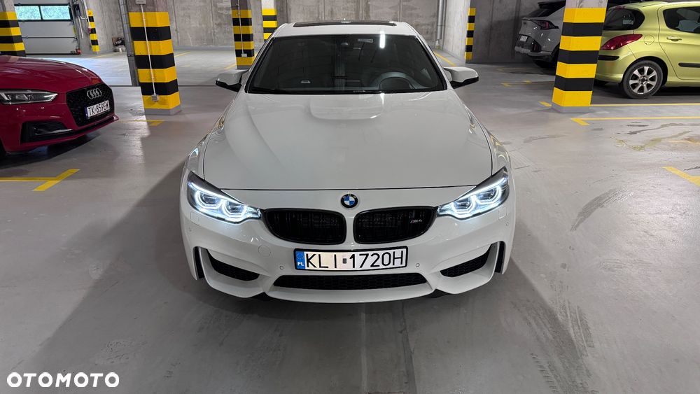 BMW M4 DKG - 3