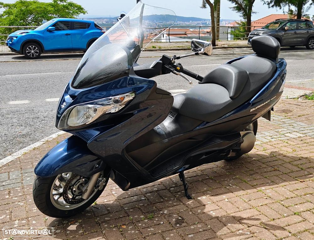 Suzuki Burgman K8 - 4