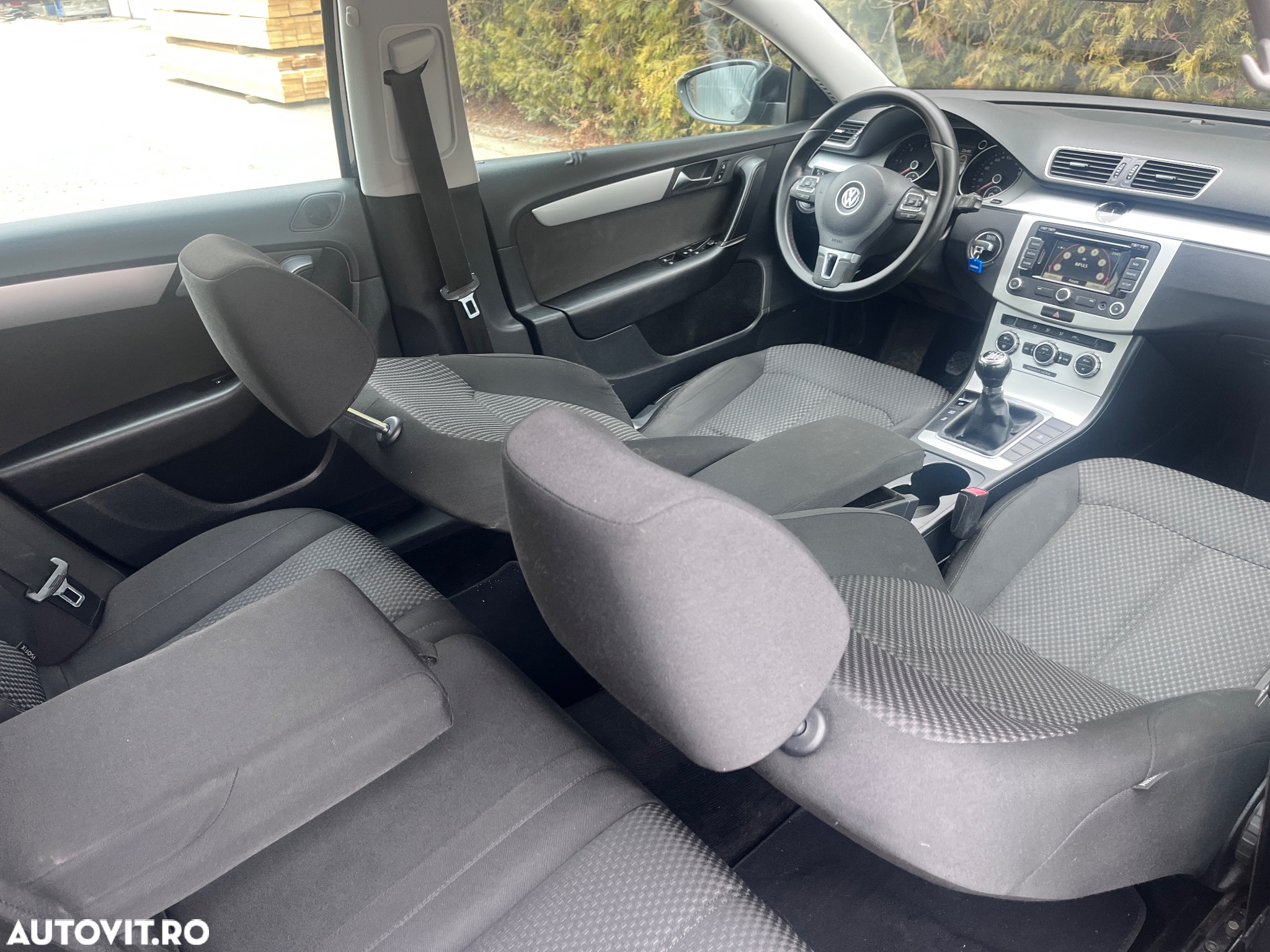 Volkswagen Passat Variant 1.6 TDI BlueMotion - 11