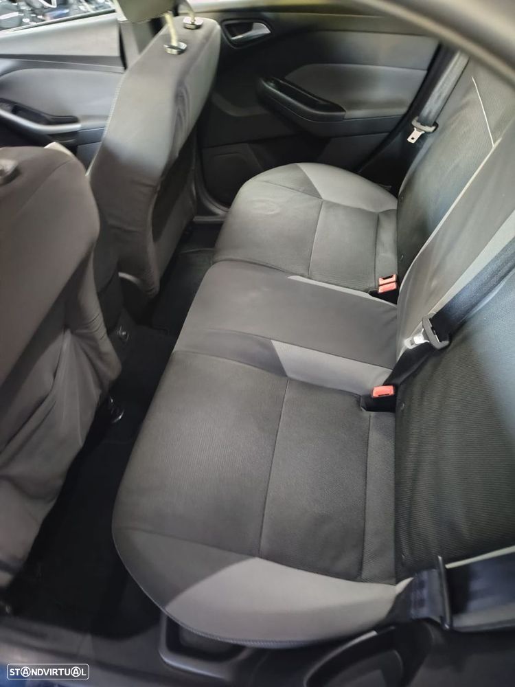 Ford Focus 1.6 TDCi Trend - 8