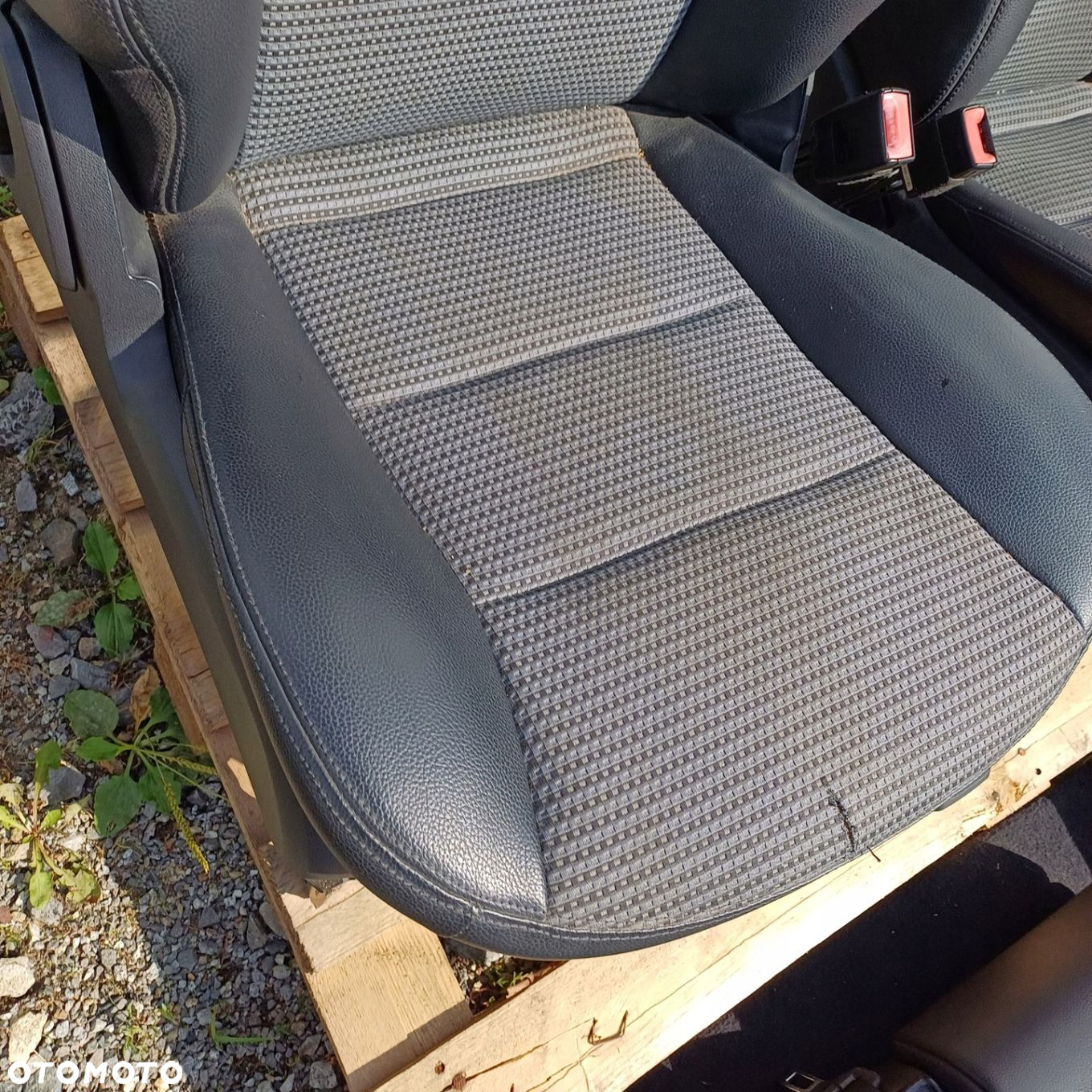 MERCEDES B-KLASA W245 FOTELE KANAPA PÓŁSKÓRA KOMPLET - 11
