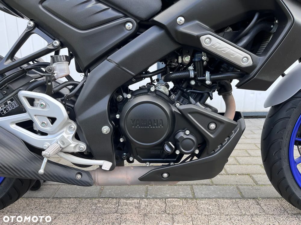 Yamaha MT - 22