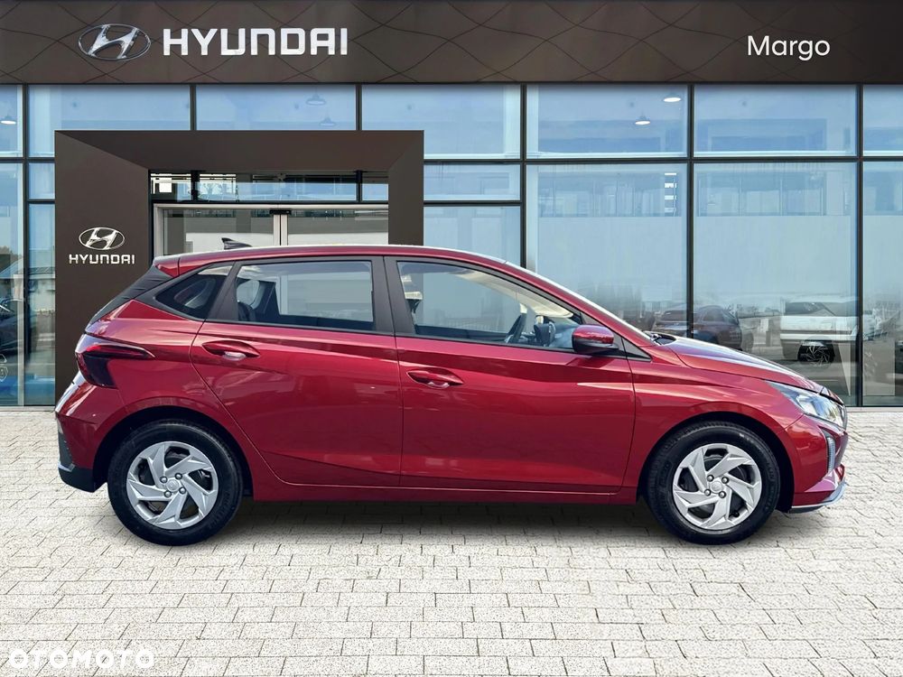 Hyundai i20 1.2 Pure - 11