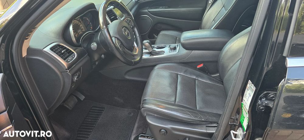 Jeep Grand Cherokee - 8