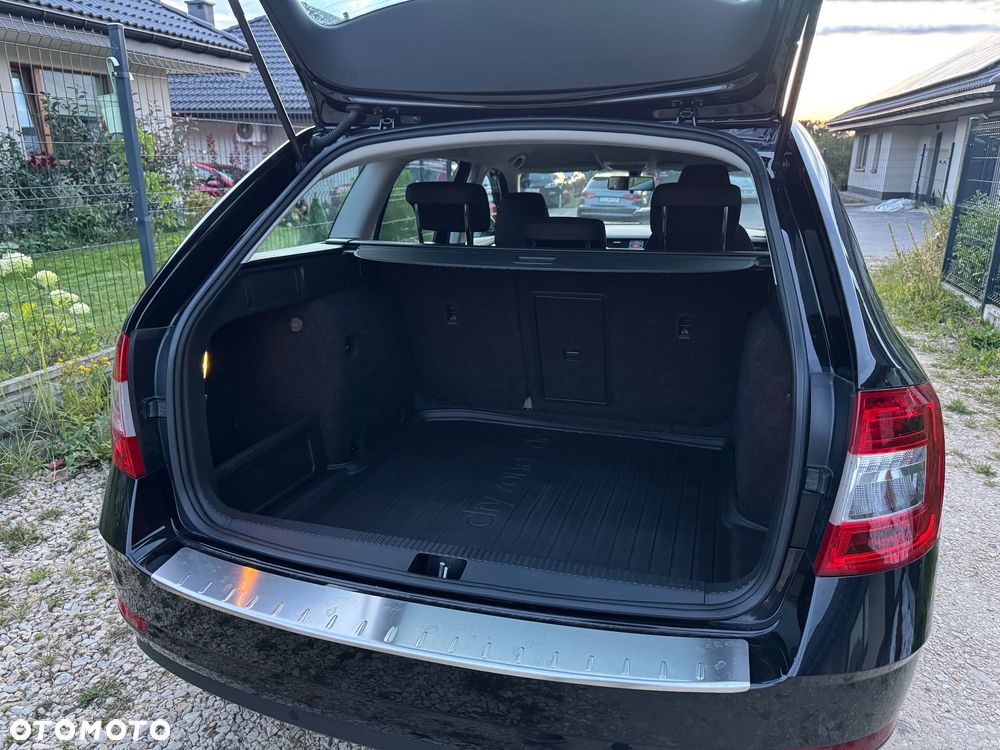 Skoda Octavia 1.6 TDI Style - 16