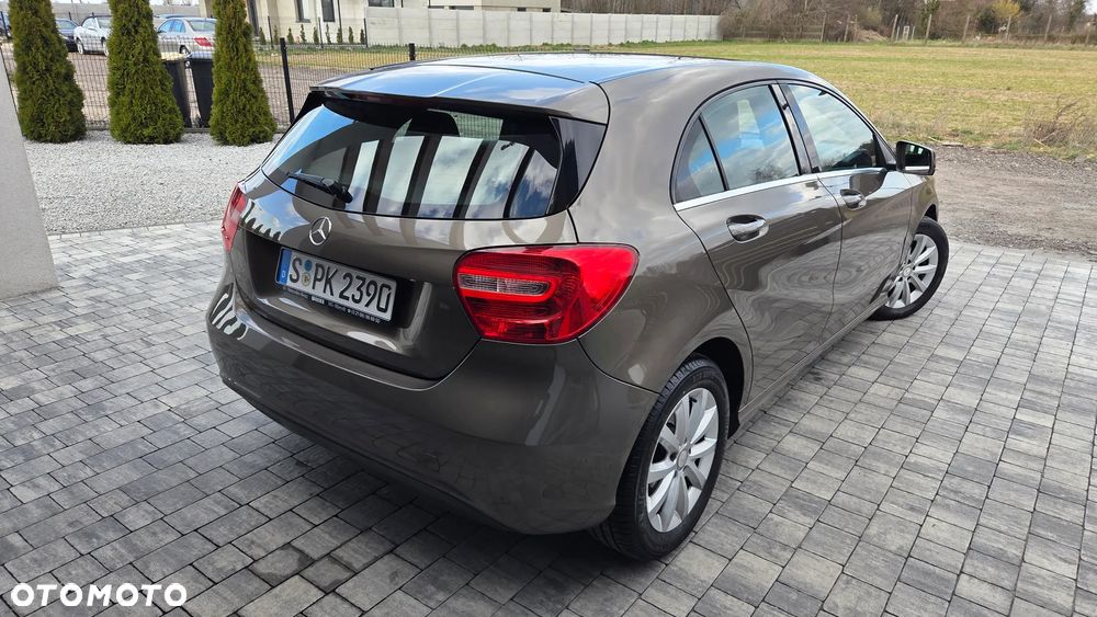 Mercedes-Benz Klasa A 180 (BlueEFFICIENCY) Style - 3