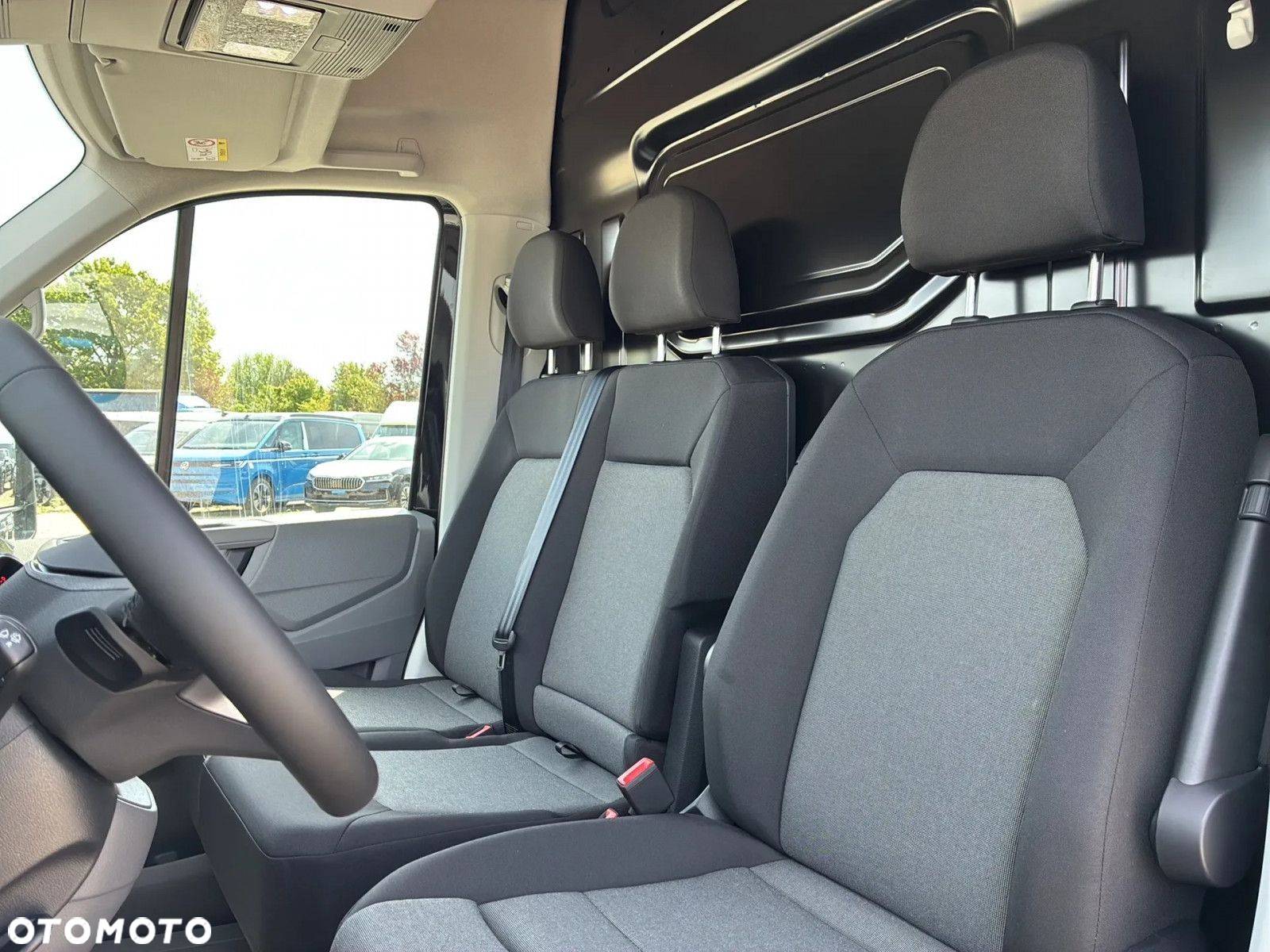 Volkswagen Crafter 35 Furgon AUTOMAT/L4H3, 2.0BiTDI 177KM, 4490mm, Wysoki dach, r.o. 4490 - 17
