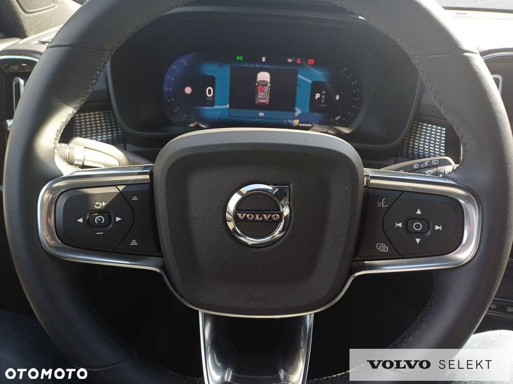 Volvo XC 40 - 20
