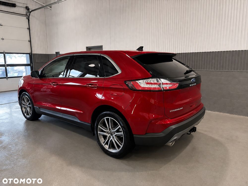 Ford Edge - 4