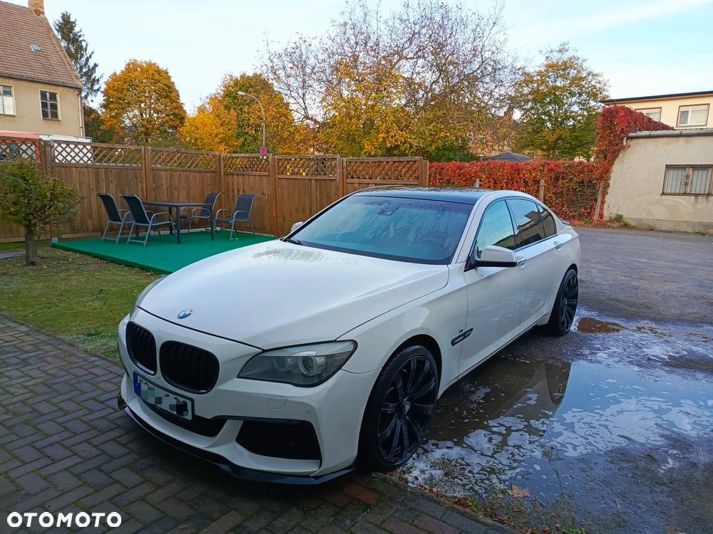 BMW Seria 7 740d - 2