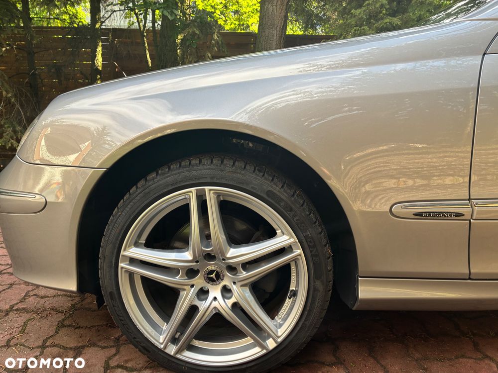 Mercedes-Benz CLK - 13