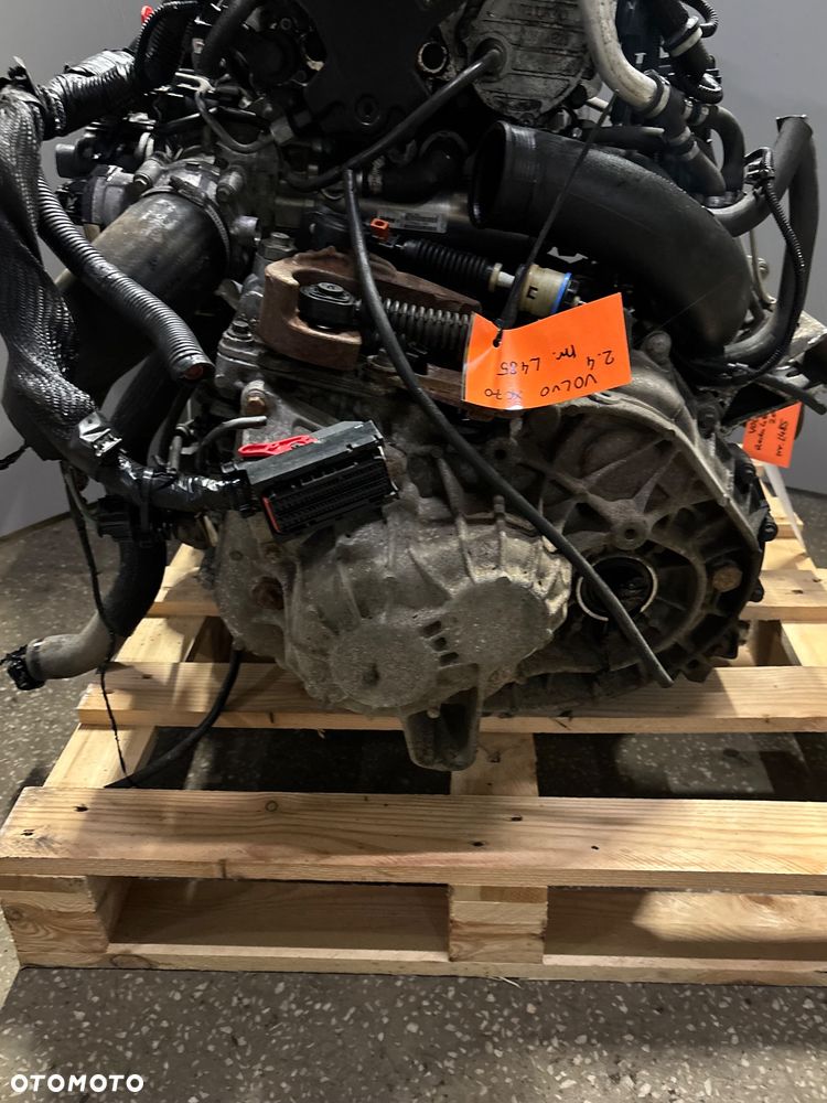 Skrzynia manualna  VOLVO XC70 xc90 I AWD 2.4 D5 566R 7002 BD 2006-11 - 1