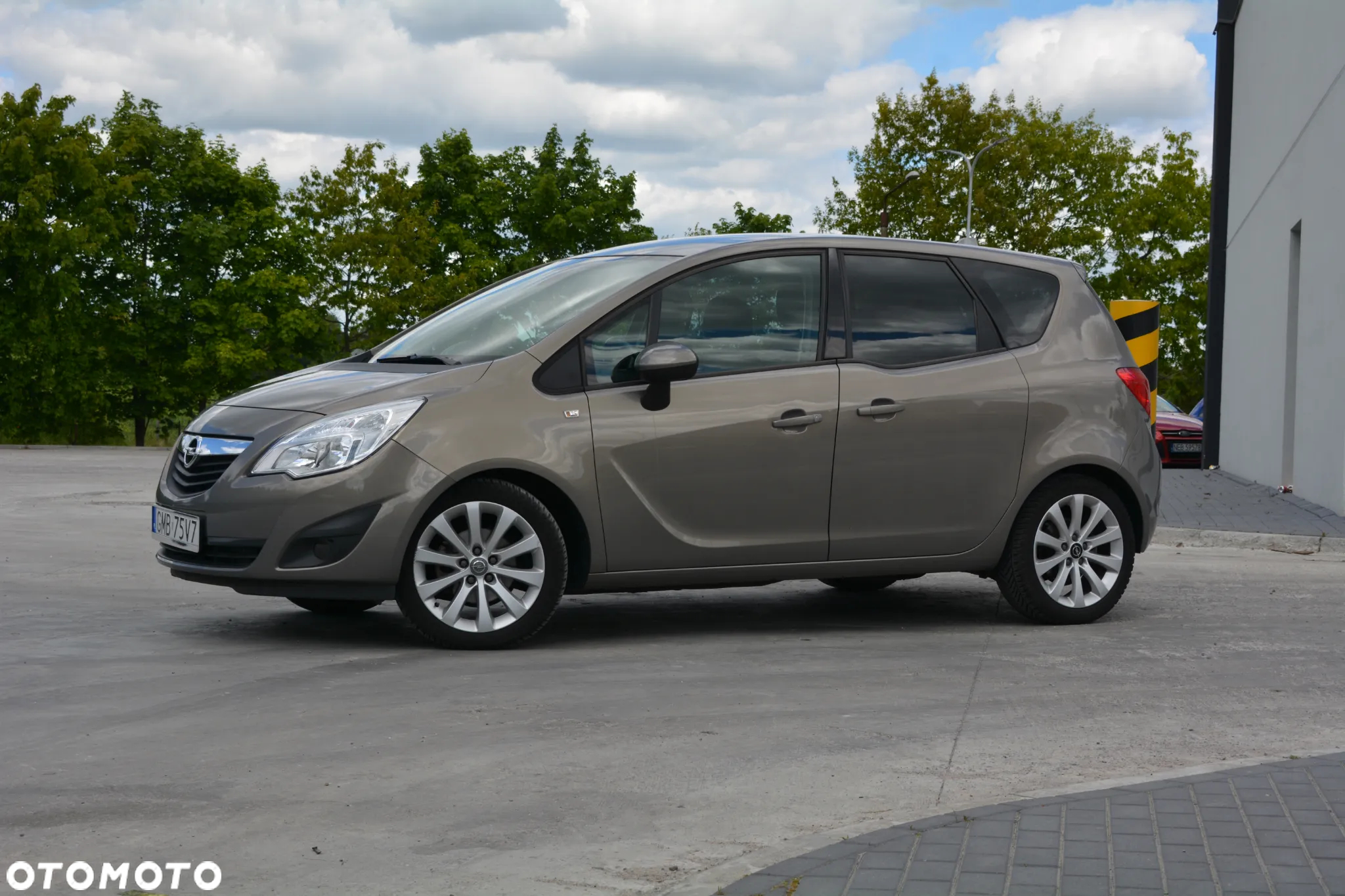 Opel Meriva 1.4 T Essentia S&S - 3