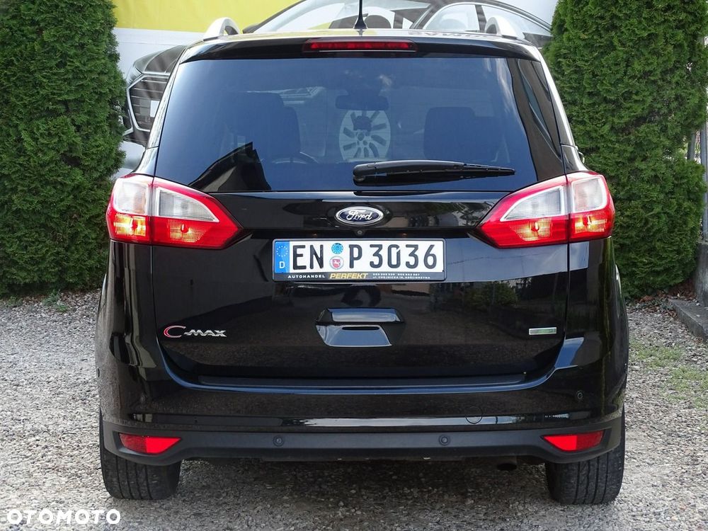 Ford Grand C-MAX - 10