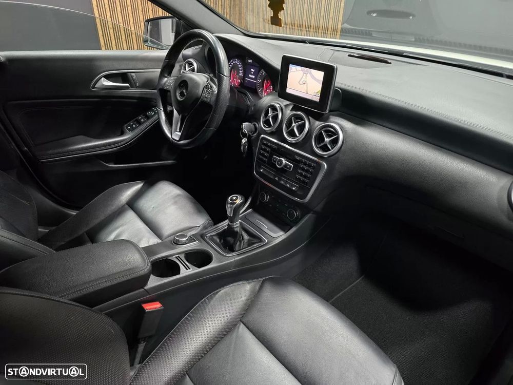 Mercedes-Benz A 180 CDI AMG Line - 8