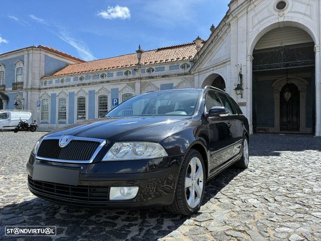 Skoda Octavia Break 2.0 TDI Sportline - 2